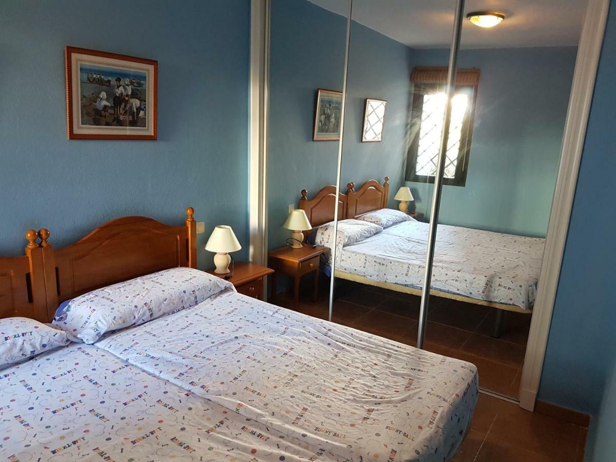 Apartamento Atlanterra Playa Primera Linea Zahara de los Atunes Luaran gambar